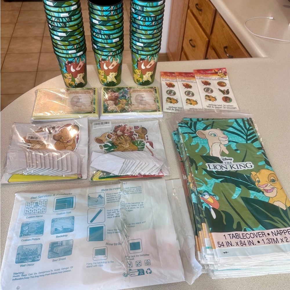 Lion King Party Supplies Set